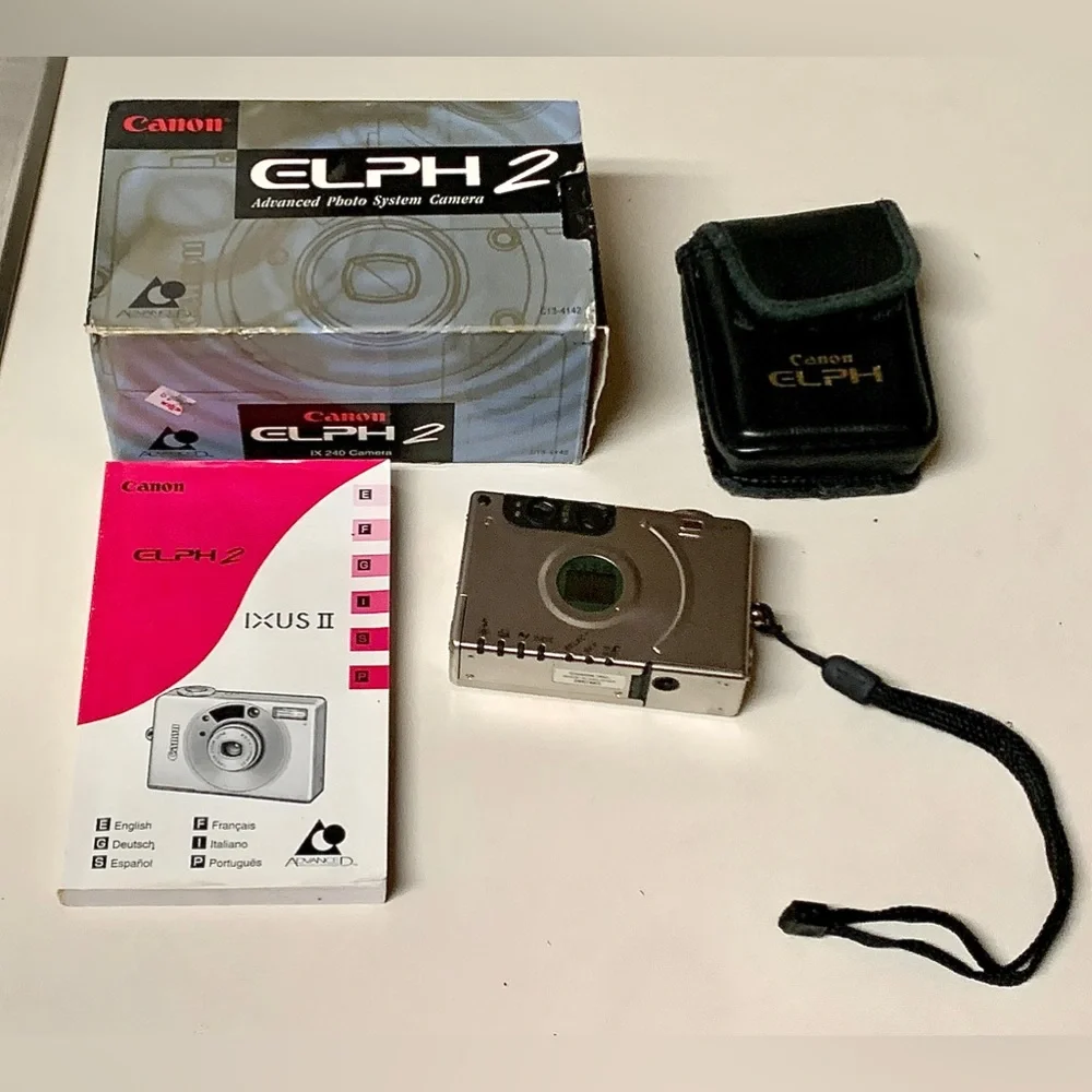 1999 Vintage Canon ELPH 2 APS Film Point and Shoot Camera